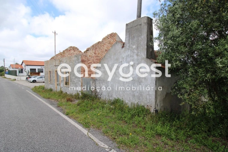 Moradia T3 para Venda em Alvorninha Foto 12