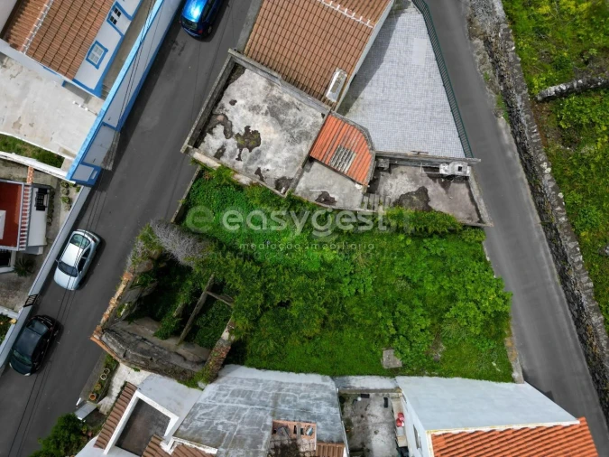 Moradia T8 para Venda em Feteira Foto 8