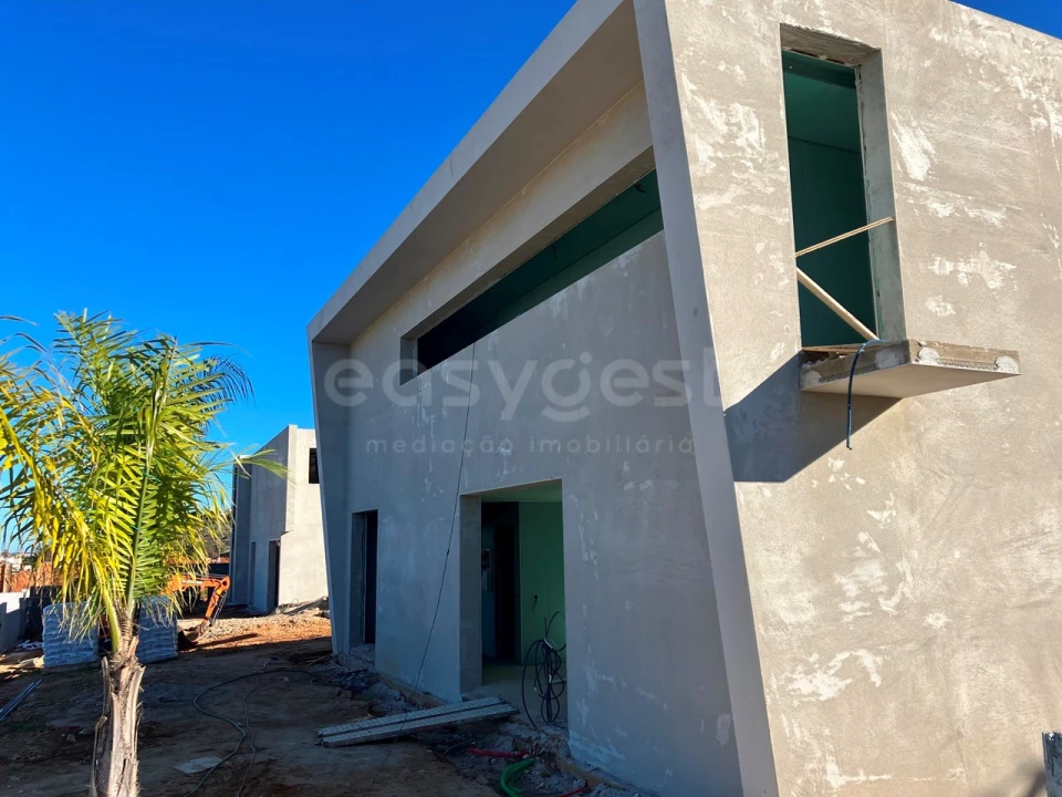 Moradia T4 para Venda em Albufeira e Olhos de Água Foto 13