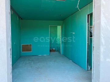 Moradia T4 para Venda em Albufeira e Olhos de Água