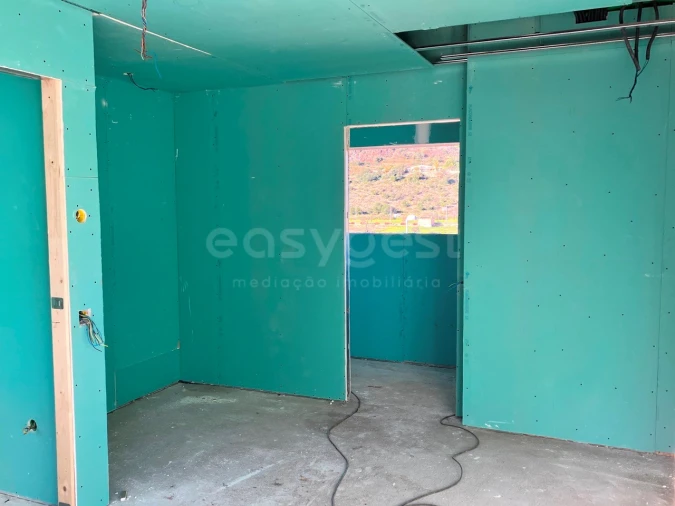 Moradia T4 para Venda em Albufeira e Olhos de Água Foto 21
