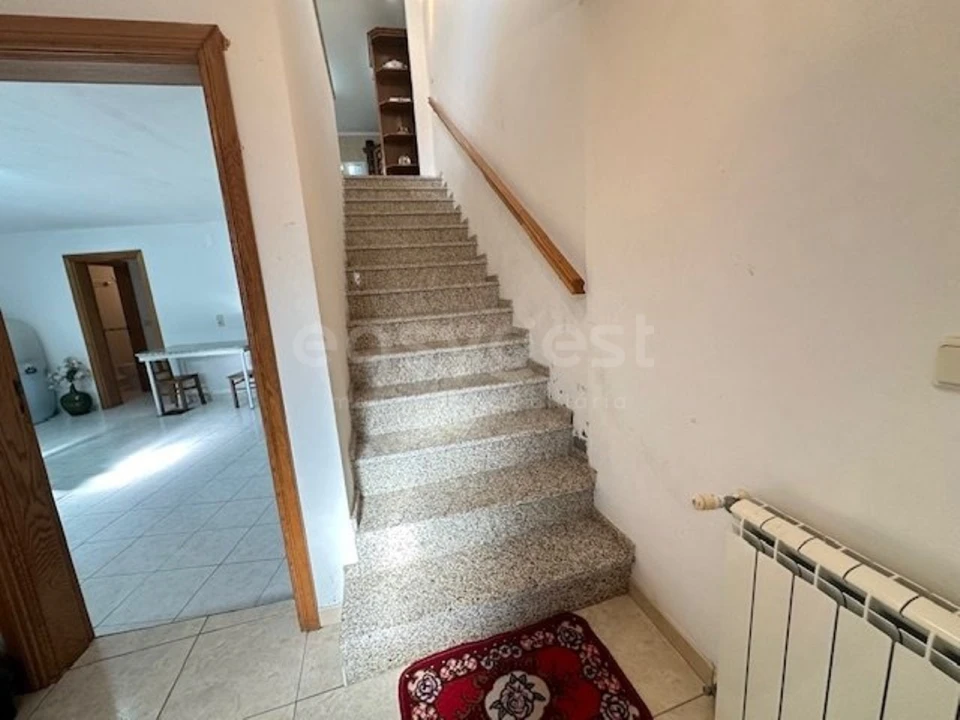 Moradia T3 para Venda em Lousa Foto 4