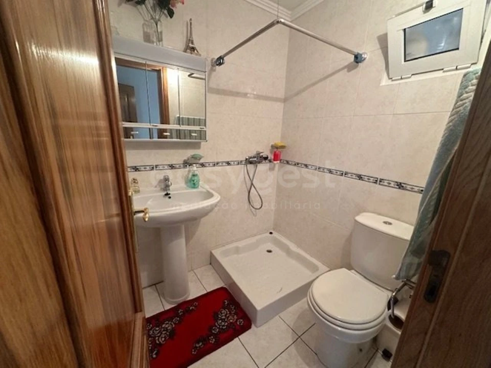 Moradia T3 para Venda em Lousa Foto 7