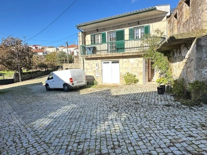 Moradia T3 para Venda em Lousa