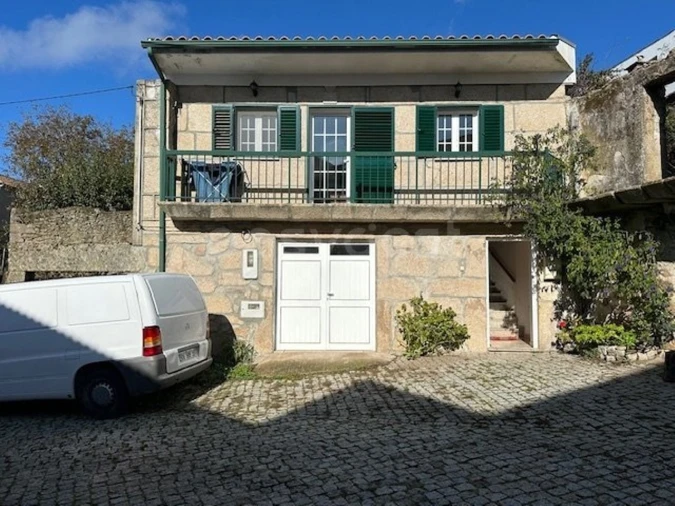 Moradia T3 para Venda em Lousa Foto 3