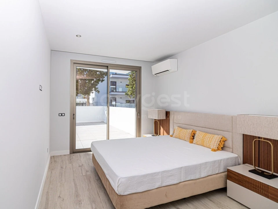 Apartamento T2 para Venda em Conceição e Cabanas de Tavira Foto 13