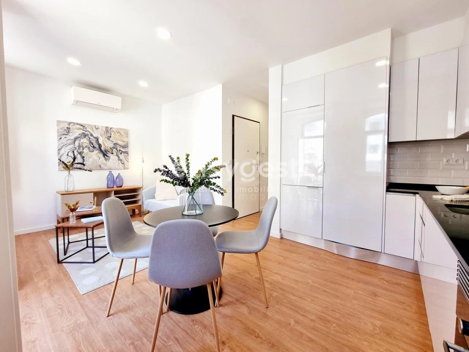Apartamento T2 para Venda em São Vicente Foto 4