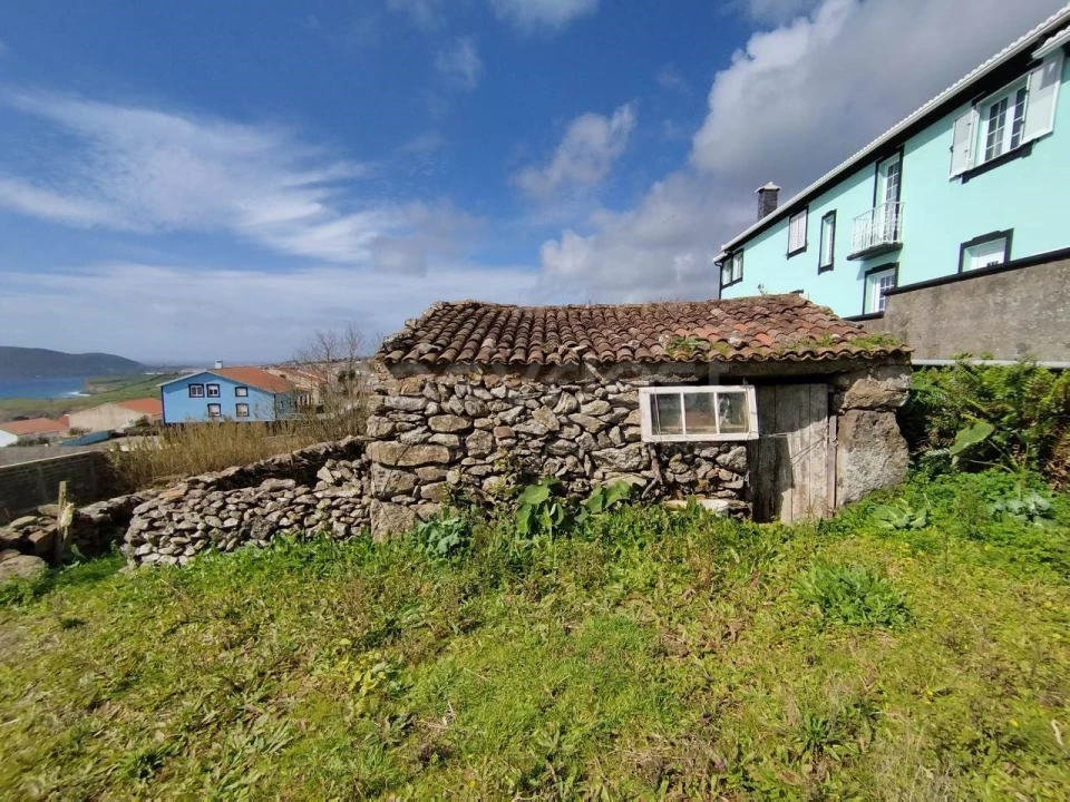 Terreno para Venda em Ribeirinha Foto 2