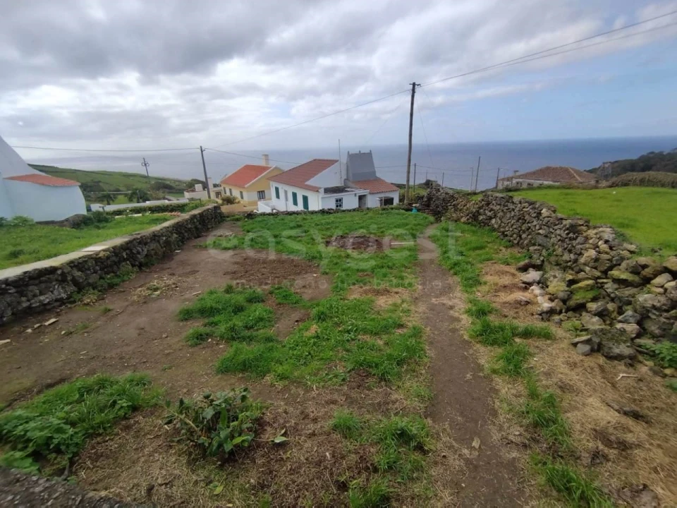 Moradia T4 para Venda em Serreta Foto 16