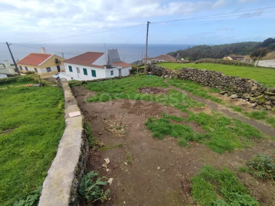 Moradia T4 para Venda em Serreta Foto 18