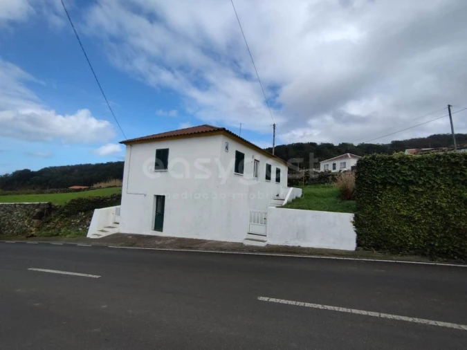 Moradia T4 para Venda em Serreta Foto 12