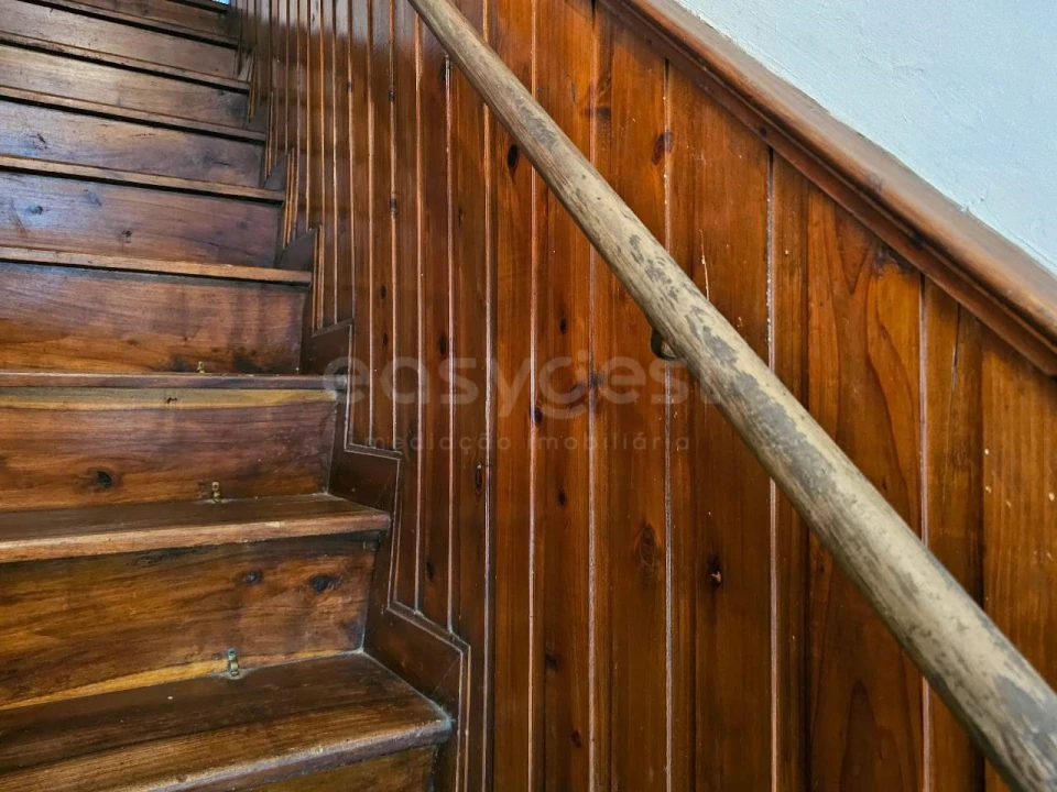 Moradia T7 para Venda em Ponta Delgada (São Sebastião) Foto 3