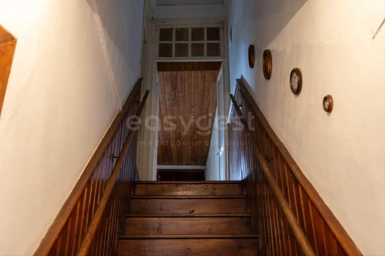 Moradia T7 para Venda em Ponta Delgada (São Sebastião) Foto 11