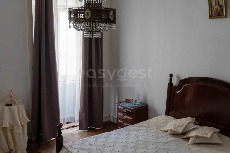 Moradia T7 para Venda em Ponta Delgada (São Sebastião) Foto 13