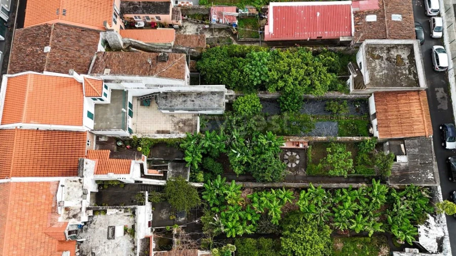 Moradia T7 para Venda em Ponta Delgada (São Sebastião) Foto 27