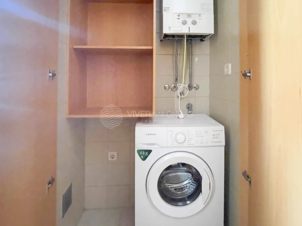 Apartamento T2 para Venda em Aldão Foto 6