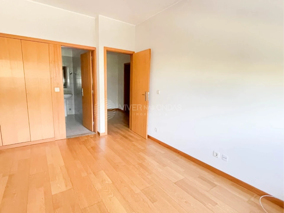 Apartamento T2 para Venda em Aldão Foto 13