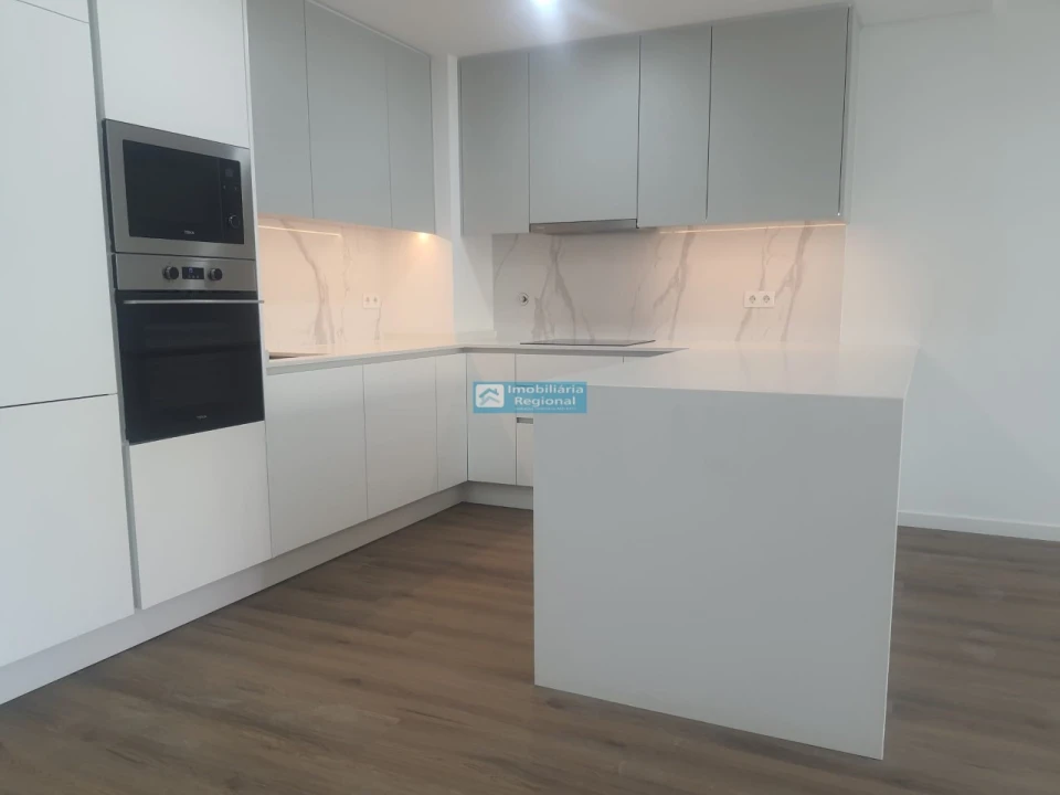 Apartamento T2 para Venda em São Martinho Foto 7