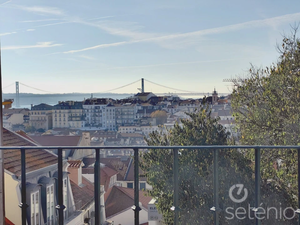 Apartamento T3 para Venda em Santa Maria Maior Foto 2