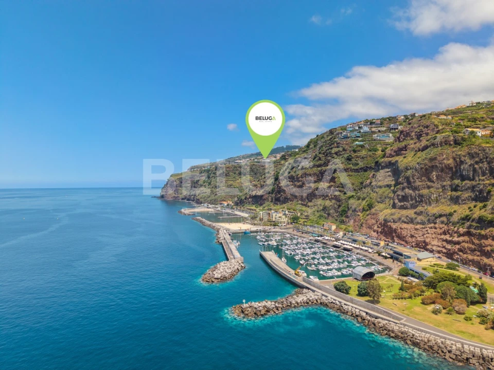 Moradia T4 para Venda em Calheta Foto 36