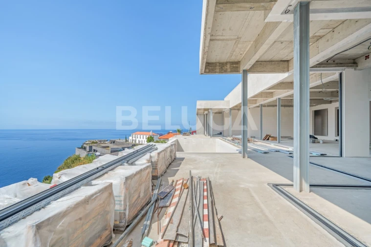 Moradia T4 para Venda em Calheta Foto 15