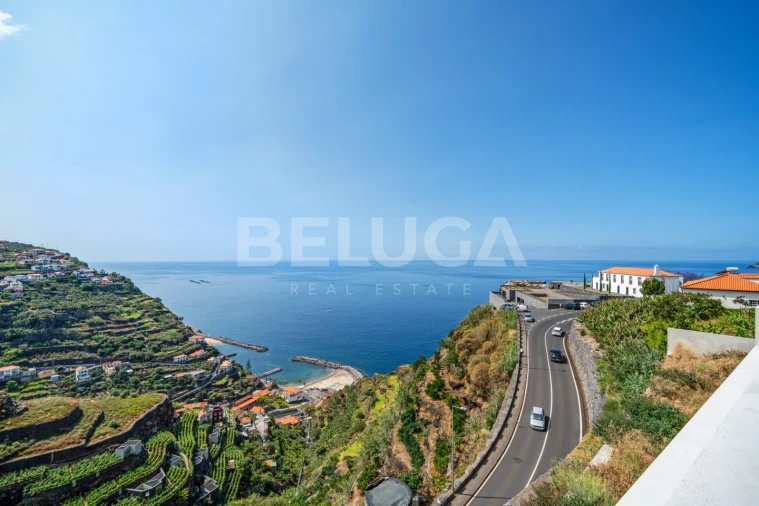 Moradia T4 para Venda em Calheta Foto 16