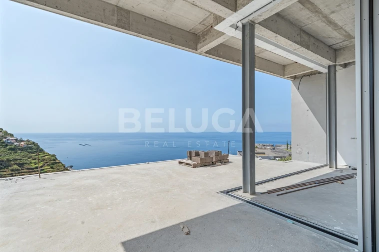 Moradia T4 para Venda em Calheta Foto 19