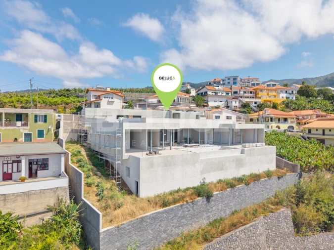 Moradia T4 para Venda em Calheta Foto 29