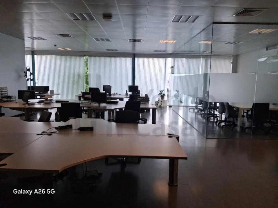 Prédio para Arrendamento em Ferreiros e Gondizalves Foto 6