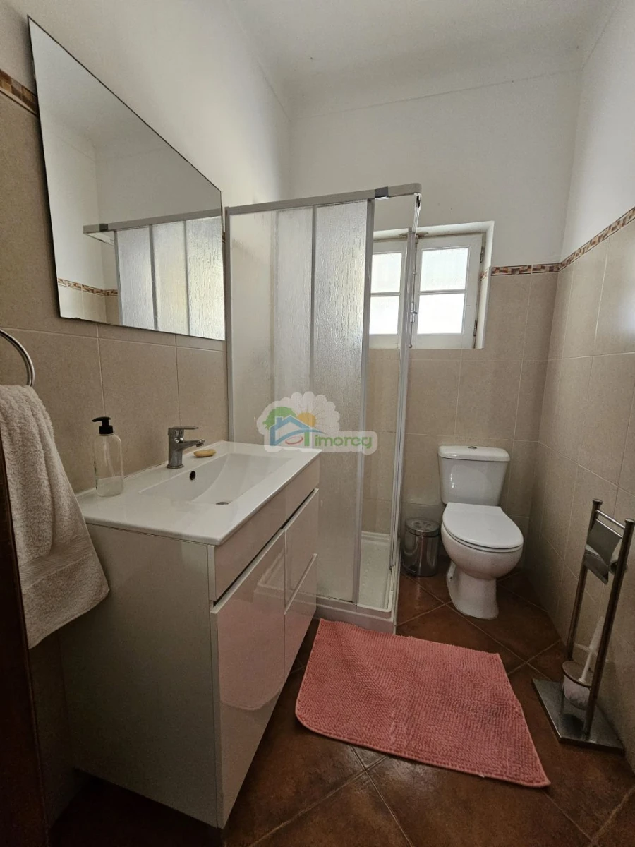 Moradia T6 para Venda em Santiago Maior Foto 44