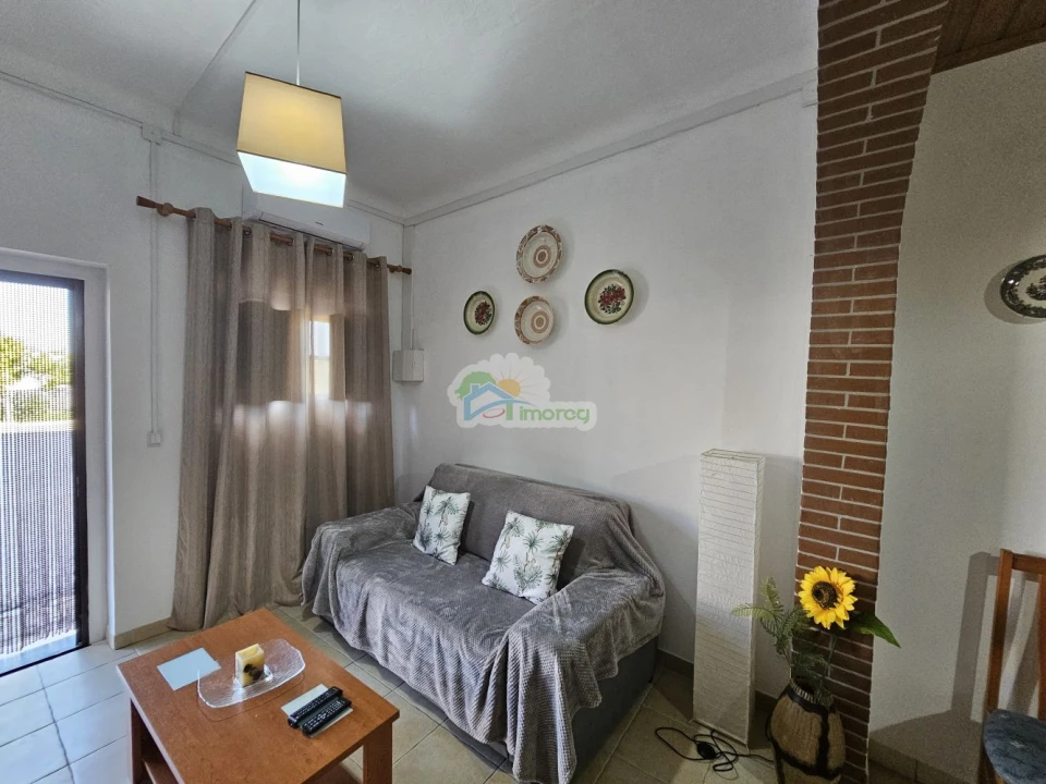 Moradia T6 para Venda em Santiago Maior Foto 10