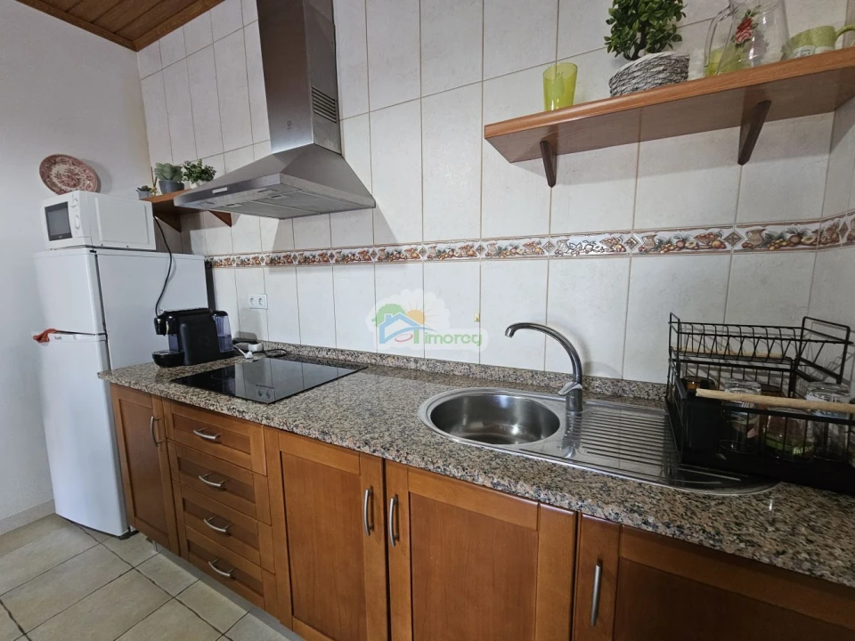 Moradia T6 para Venda em Santiago Maior Foto 3