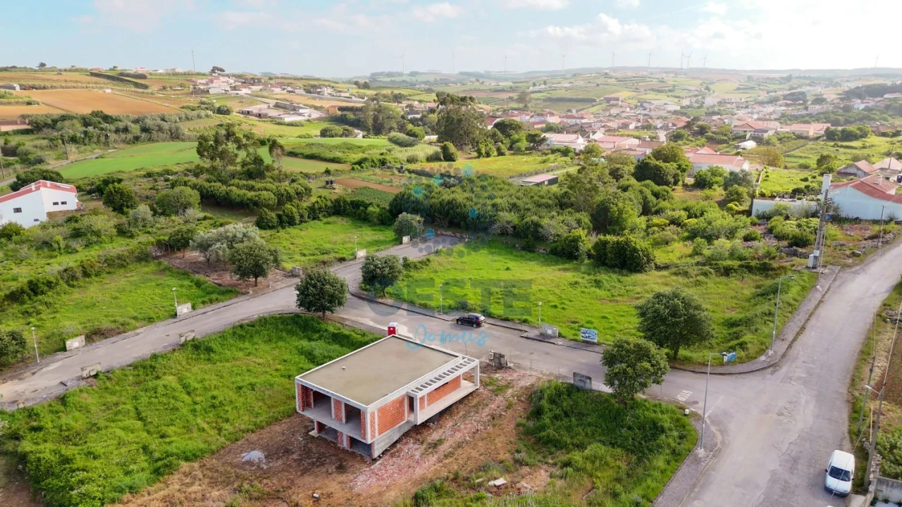 Moradia T3 para Venda em Reguengo Grande Foto 20