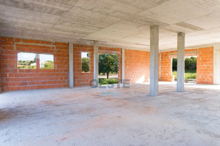 Moradia T3 para Venda em Reguengo Grande Foto 7