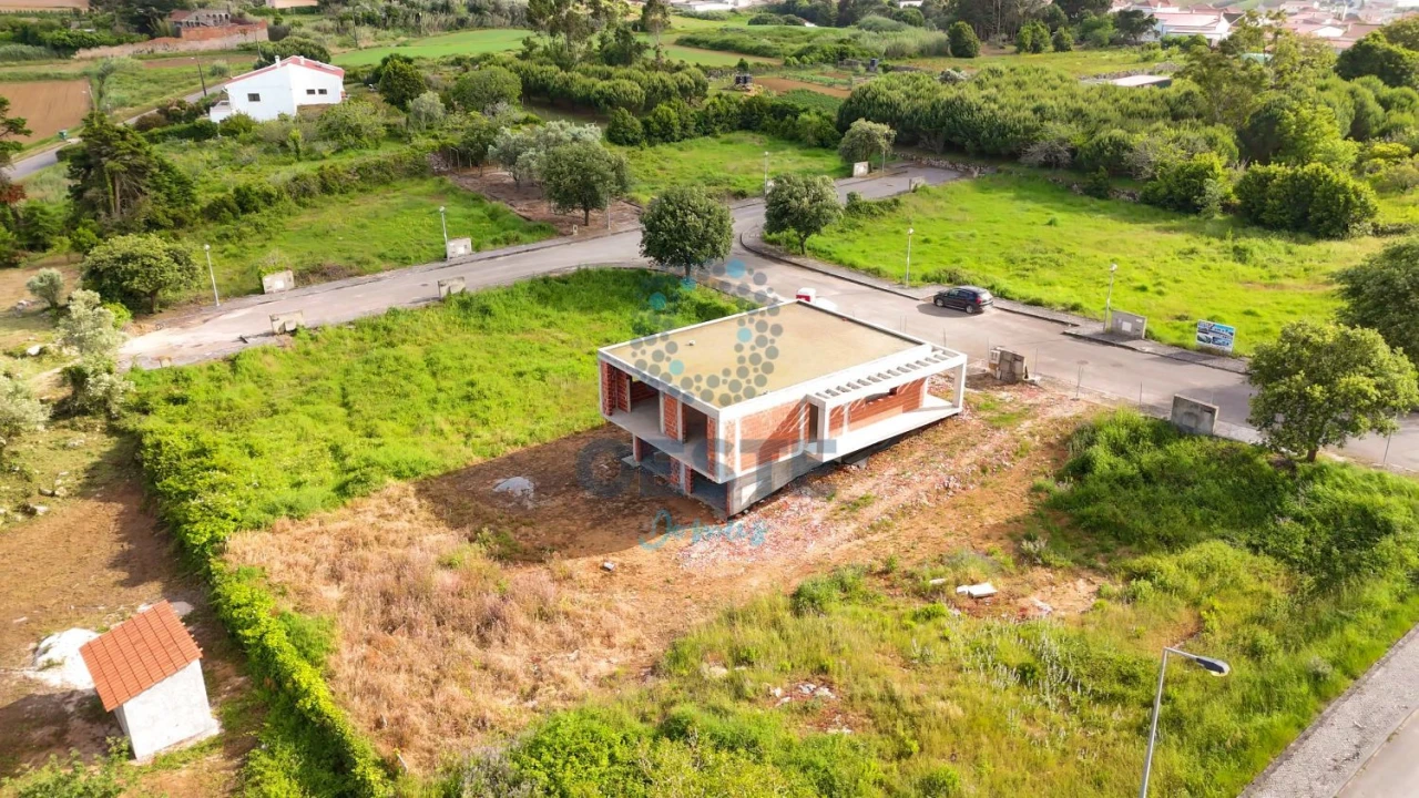 Moradia T3 para Venda em Reguengo Grande Foto 24