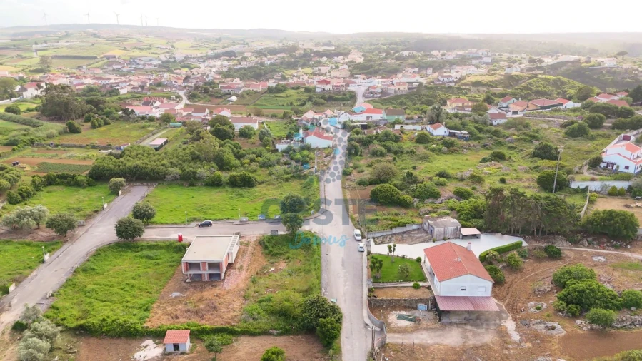 Terreno para Venda em Reguengo Grande Foto 7