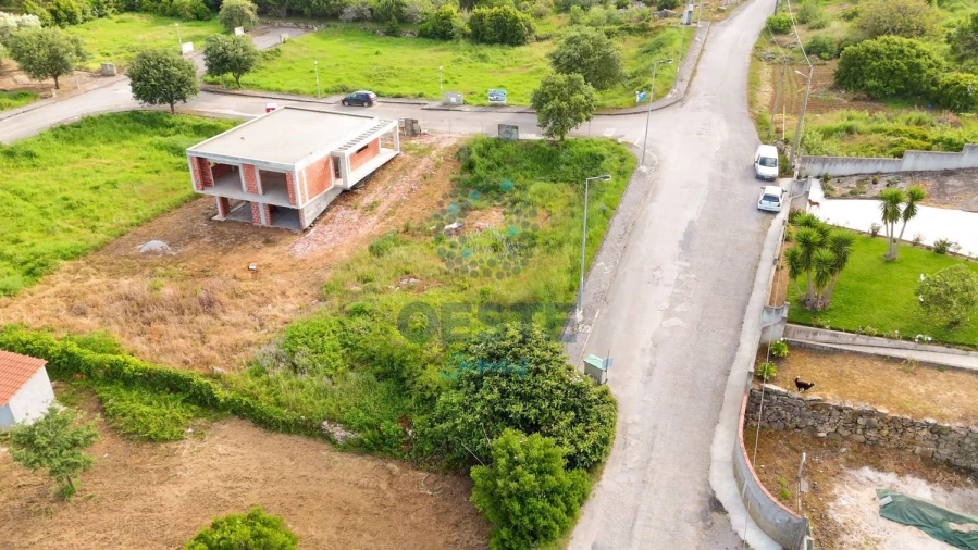 Terreno para Venda em Reguengo Grande Foto 11