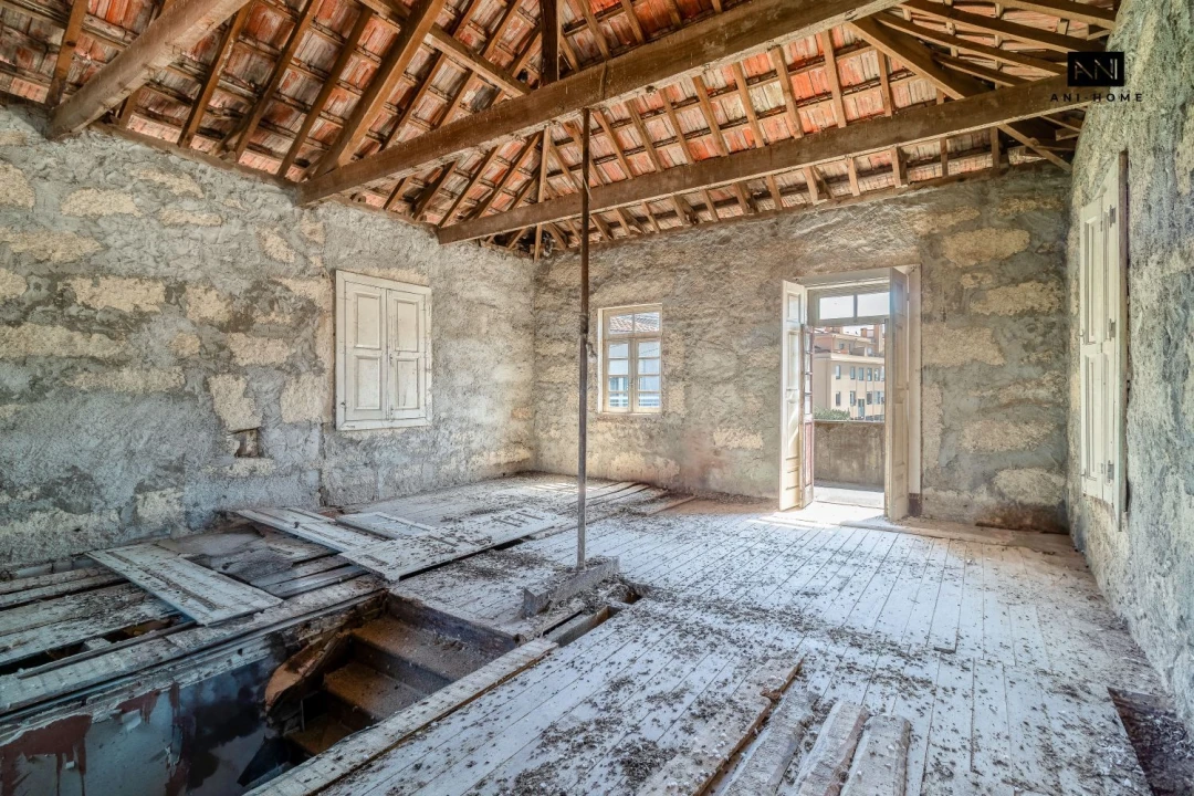 Moradia T4 para Venda em Vilar de Pinheiro Foto 11