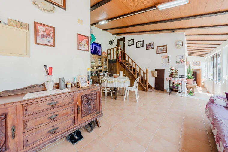 Moradia T2 para Venda em Alcanede Foto 11