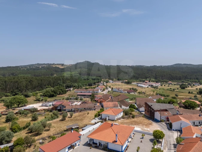 Moradia T2 para Venda em Alcanede Foto 6