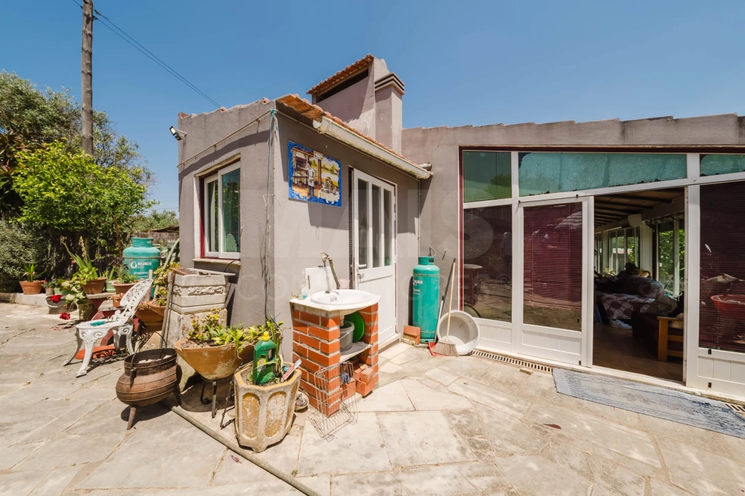 Moradia T2 para Venda em Alcanede Foto 3