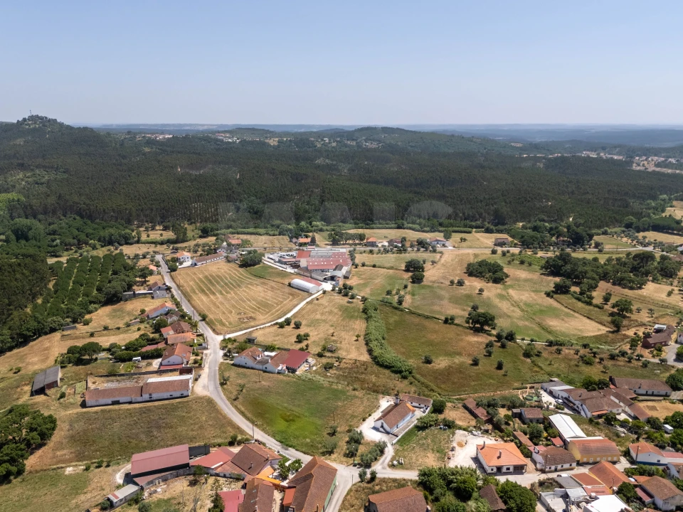 Moradia T2 para Venda em Alcanede Foto 8