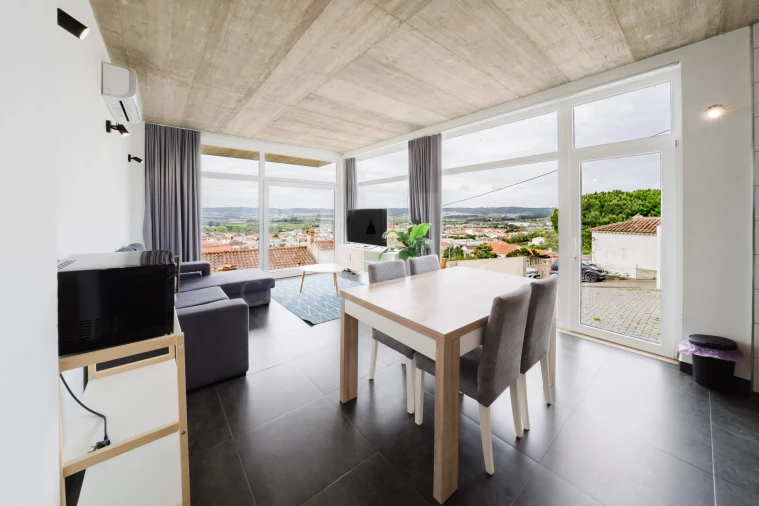 Moradia T4 para Venda em Amoreira Foto 3