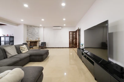 Apartamento T4 para Venda em Belém