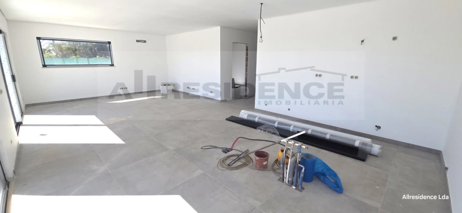 Moradia T5 para Venda em Almancil Foto 15