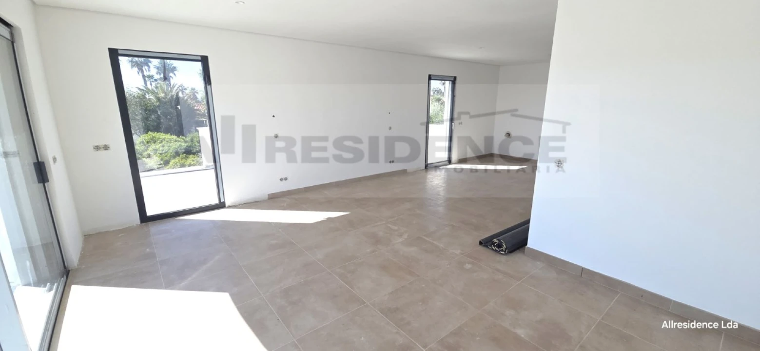 Moradia T5 para Venda em Almancil Foto 26
