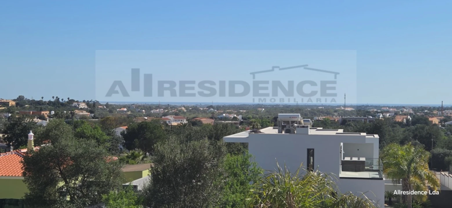 Moradia T5 para Venda em Almancil Foto 30