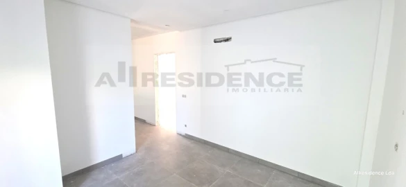 Moradia T5 para Venda em Almancil