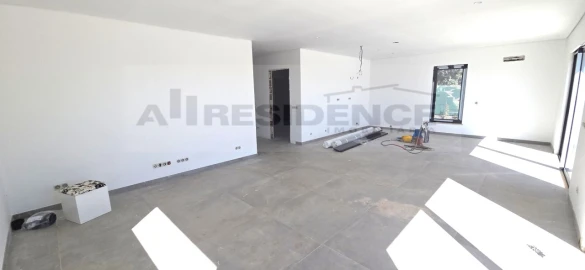 Moradia T5 para Venda em Almancil
