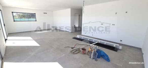 Moradia T5 para Venda em Almancil